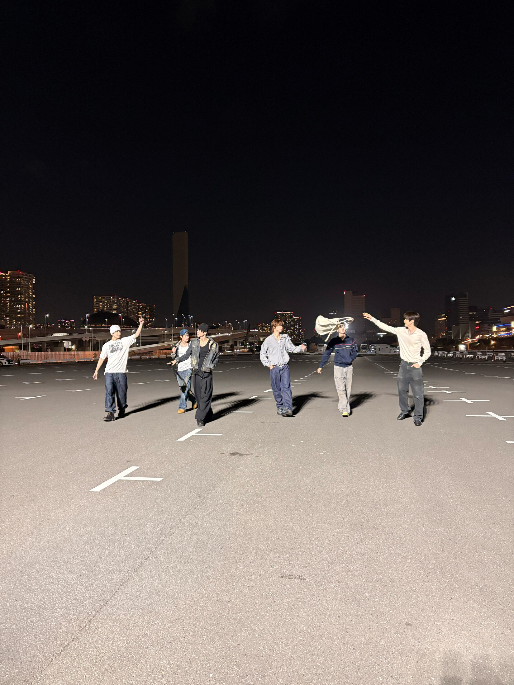 SHOTARO + EUNSEOK + SUNGCHAN + WONBIN + SOHEE + ANTON / Downtown 1